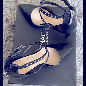 Black heels with a dash of silver